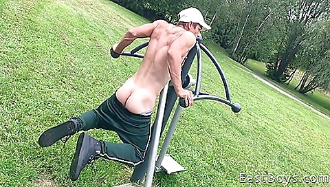 Hot black sluts with giant ass