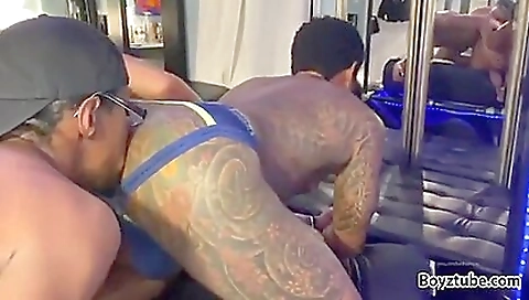 Hawt babe with a massage and facial