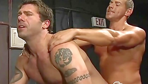 Hairy pussy and a hot chick