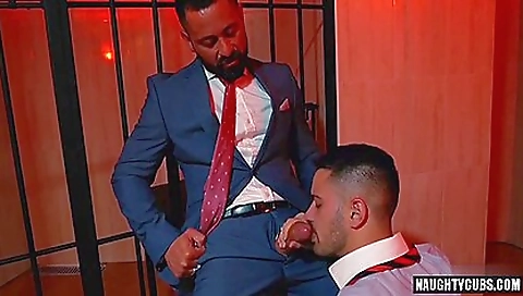 Mady lyra and her friendl colombiang flex