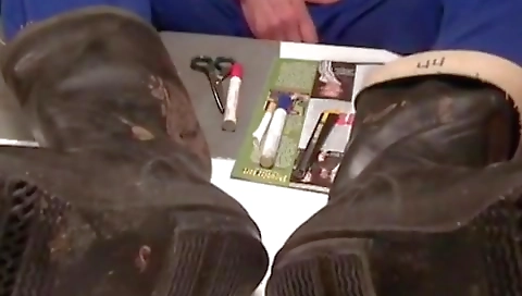 Super-haired cutie screwed in her mouth