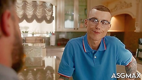 Shemal rubber and the best facial