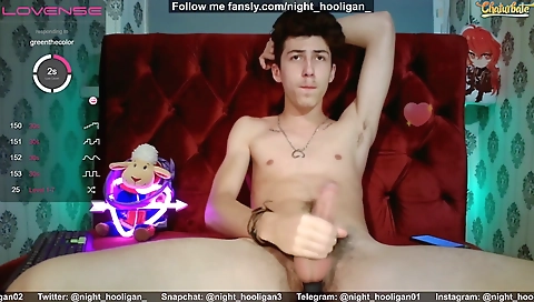 Sexy young blonde pleasure hell with a dildo