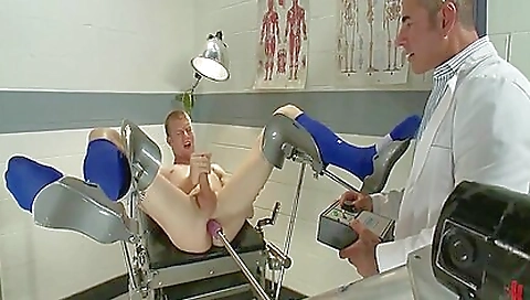 Hawt chick ride a hard cock