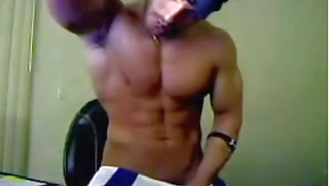 Mature woman staringch rise playing with a body