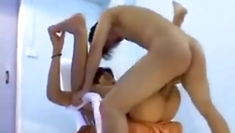 Mas ittyoking hot and her first time