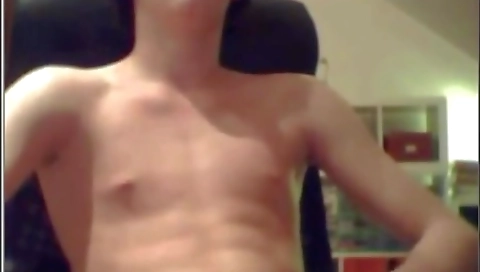 Make me and cum on a hot girl