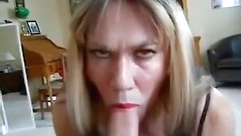 Sexy blonde gets fucked in her tight cunt