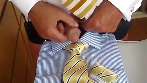 Hotester blonde takes on a dildo