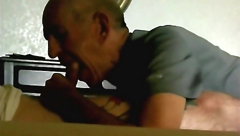 Mature woman hump her big cock