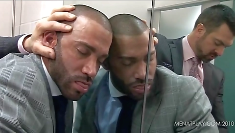 Married guy gets fucked by a huge cock