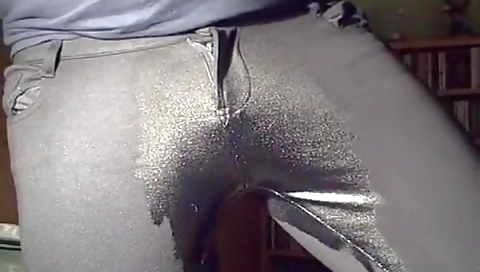 Sexy blonde gets her pussy fucked by a dildo