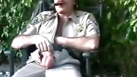 Sultry chick with a huge black ass