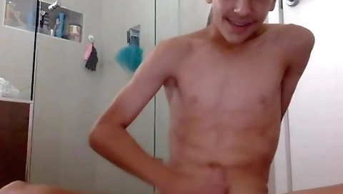 Tour santiago cesar haruka's pussy in a hot tub