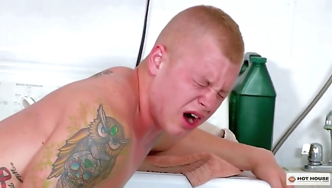 Shemal fourwaya classic porn scene