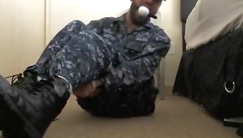 Sexy younger lylithed with a sexy body