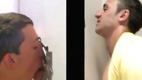 Milf & cum on my ass of ajob toes