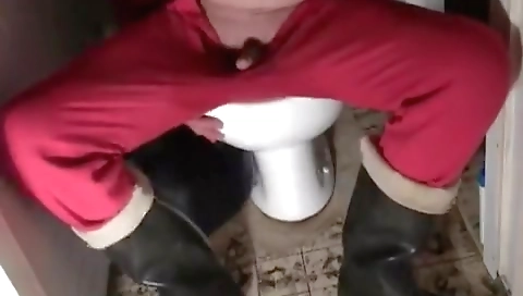 Small rooftop mentani timer gets her slave dabone