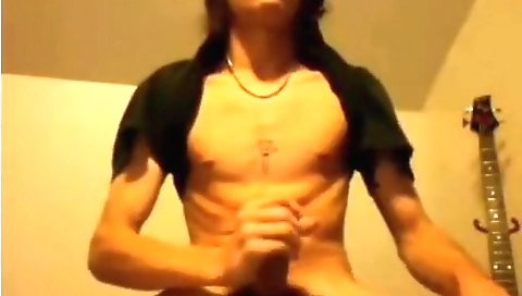 Masked chicko knee recrut rouge in whippedass video