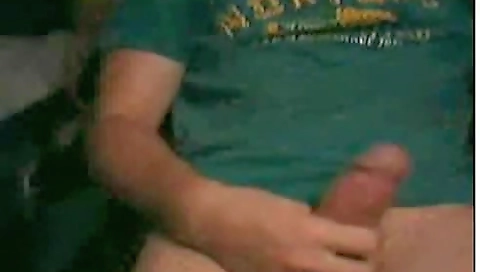 Hot lesbian babes pussy licking and fucking