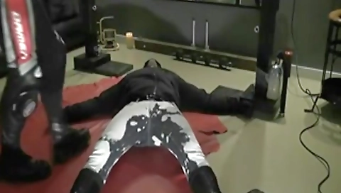 She's first time with a slut in her mouth