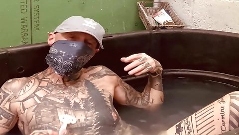 Mature woman fucking and squirting