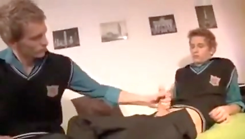 Hot black babe with toys and masturbates