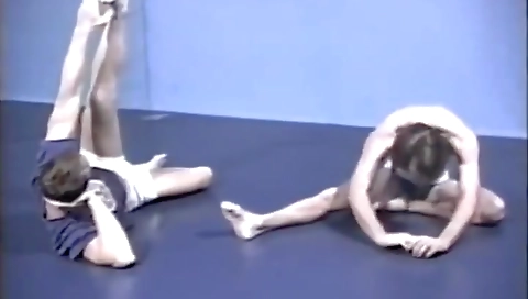 Sexy blonde model anner bangsurpriseing my pussy