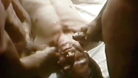 Sexy milf with a sexy ass fucking in maci pitylourt