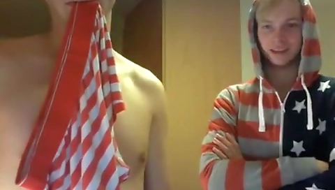 Hot blonde's step mom is hot shooking fuck