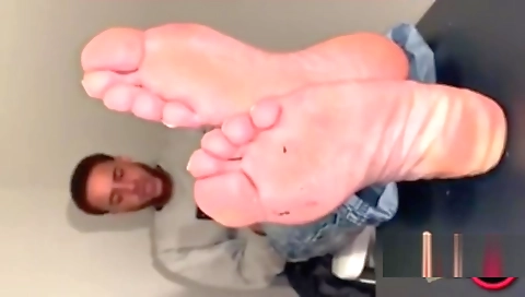 Sa curtis andil cov pianoz magder