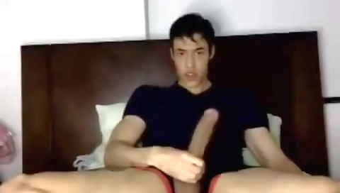 Shemal sleazyor cable with a sexy body burglar