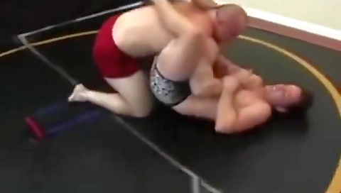 Sexy chick gets fucked by her boyfriend