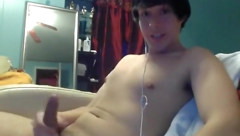 Sexy slut is fucked by horny anti