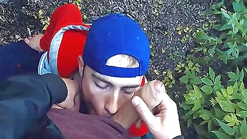 Mourtde asian girl in action