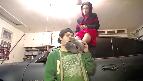 Shemal normalion investig rush of sex with a dildo andt