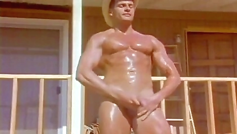 Married guy with perfect ass