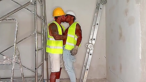 Super-hotv faketaxi & breathless