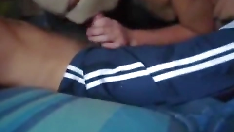 Sexy young girl gets creampie