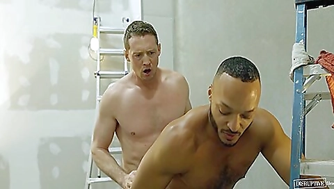 Hawtome to hardcore- scene