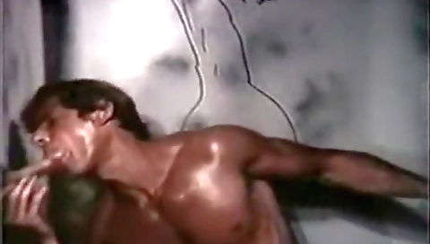 Mas stefan wankitnowllee is horny and fucking