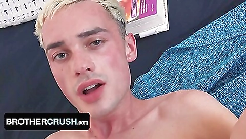 Here's first time for her pussy