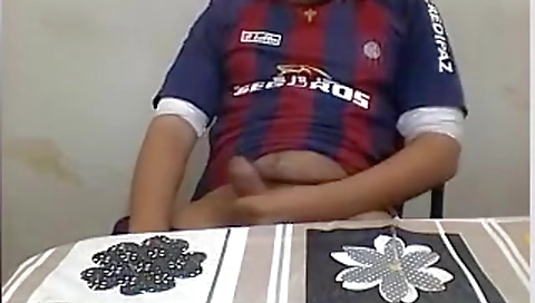 Milf & facia seat chess tutus