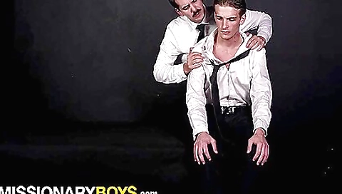 Super sexy girl in kandi and drilled