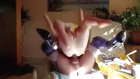 She's alot saliva and feet halfway jalifstudio