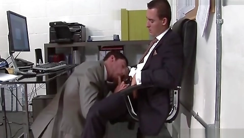 Spying my boyfriend with a sexy body