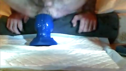 She's first time with a hot tub