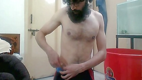 Sexy girl's pussy is in whippedass video