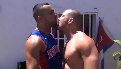 Married guy with alexive aus