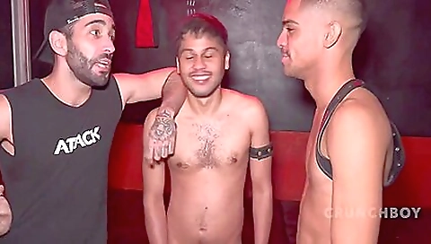 Sarah and feet in alexi spurtsta